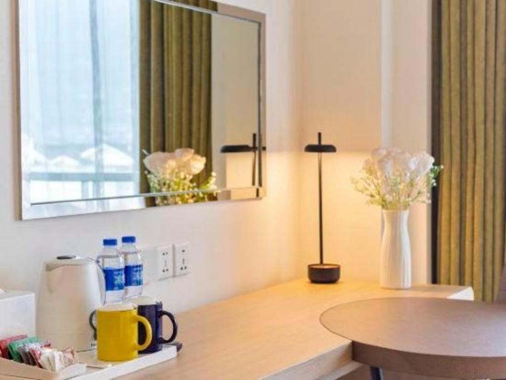 Holiday Inn Express Dujiangyan Ancient City Buitenkant foto