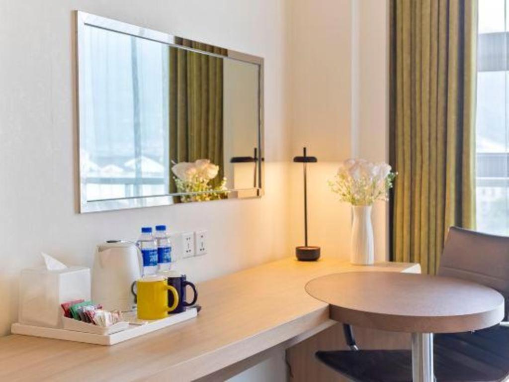 Holiday Inn Express Dujiangyan Ancient City Buitenkant foto