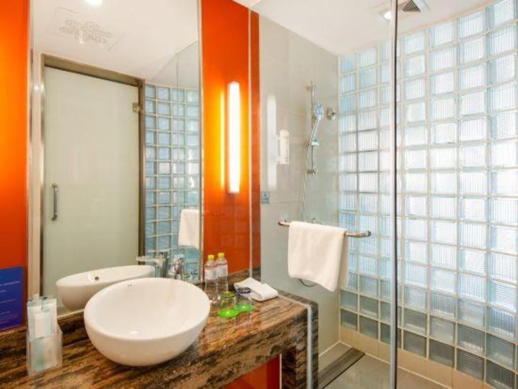 Holiday Inn Express Dujiangyan Ancient City Buitenkant foto